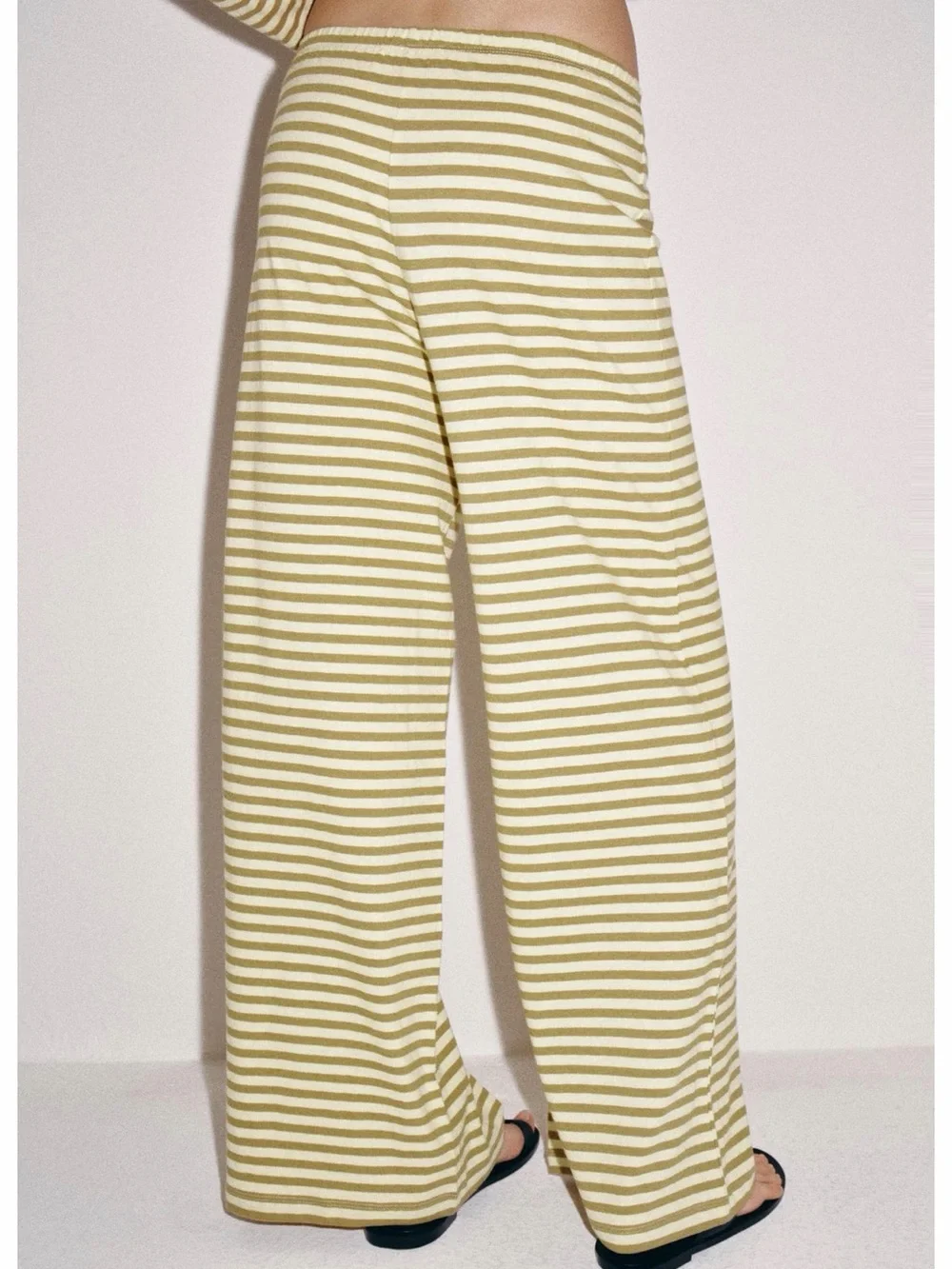 Striped cotton and linen pants Zara
